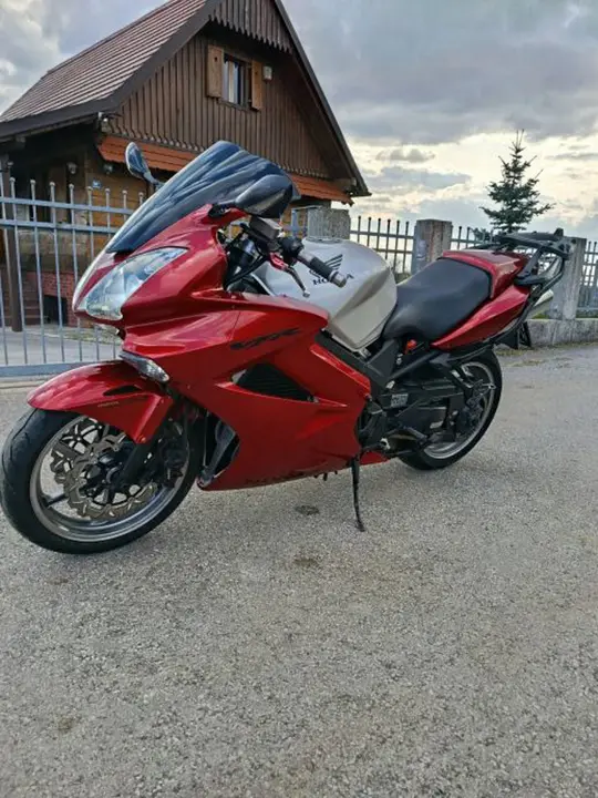 Honda VFR800