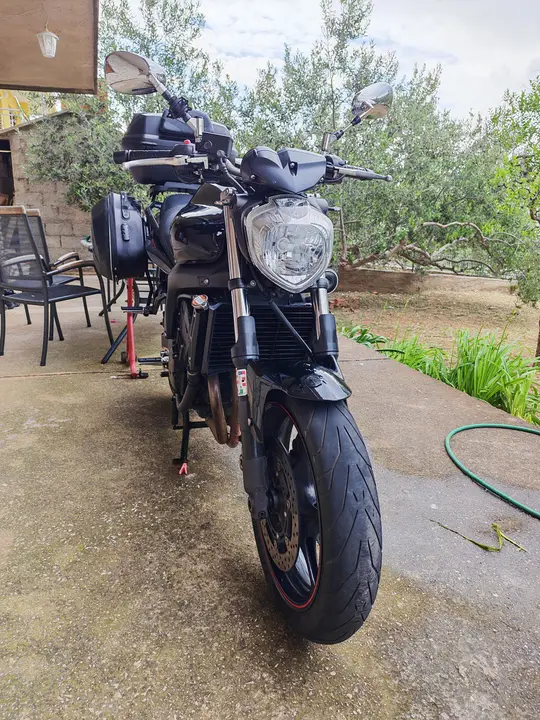 Yamaha FZ6