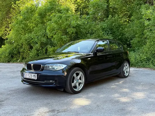 BMW 118