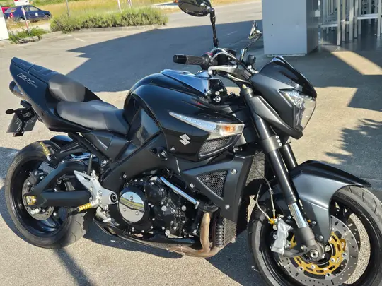 Suzuki B King