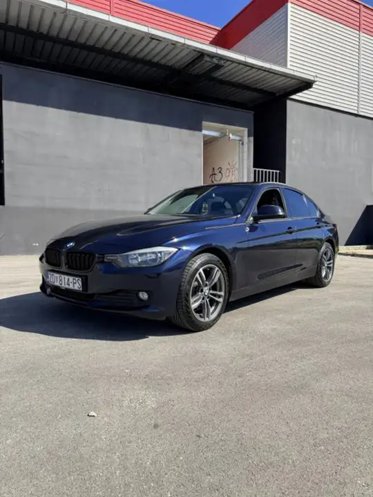 BMW 318