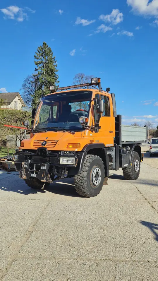 Mercedes-Benz Unimog