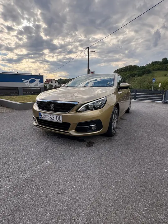 Peugeot 308