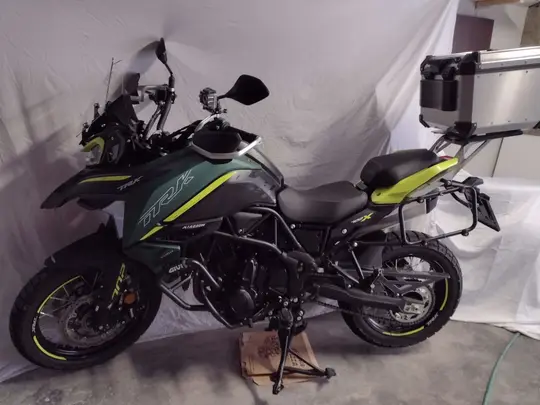 Benelli TRK