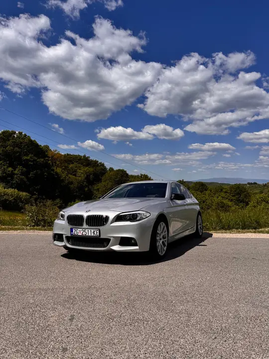 BMW 530