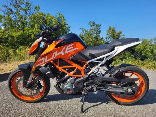 KTM 390 Duke