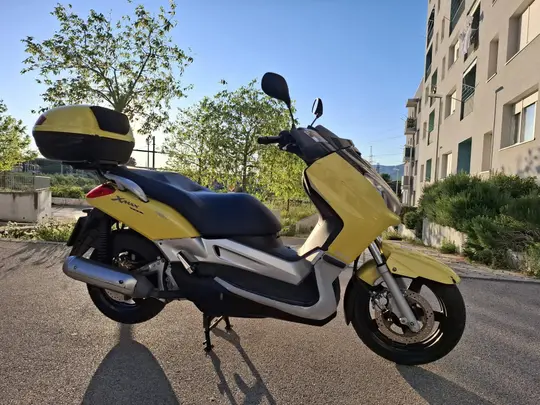 Yamaha WR250R