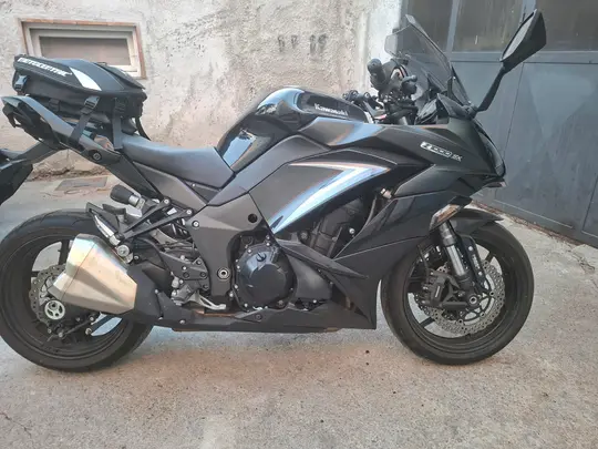 Kawasaki Z1000