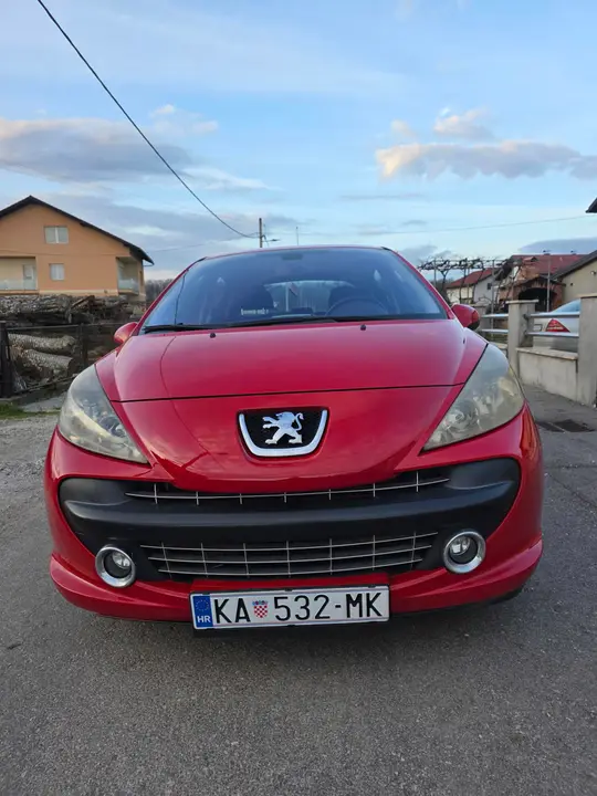 Peugeot 207