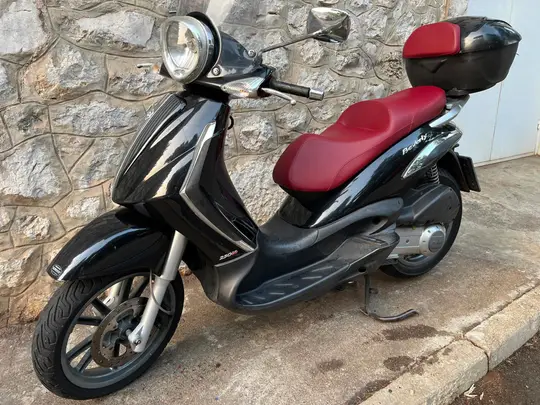 Piaggio Beverly