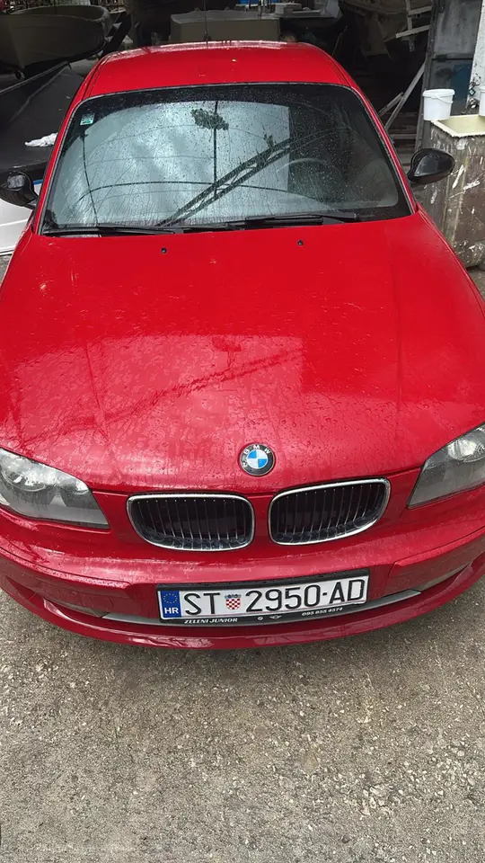BMW 114