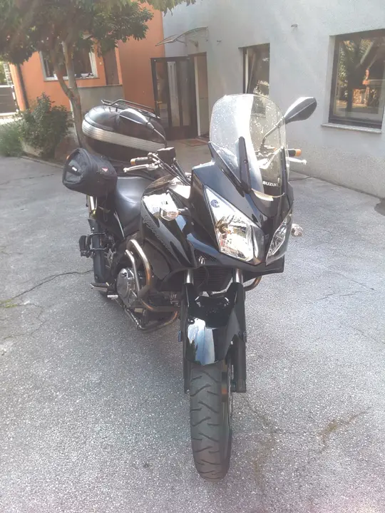 Suzuki V-Strom 650