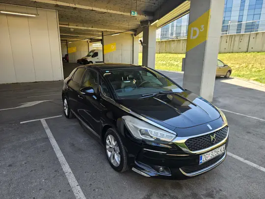 DS Automobiles DS5