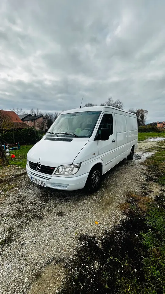 Mercedes-Benz Sprinter