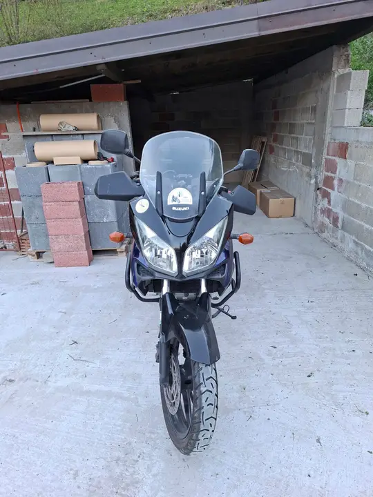 Suzuki V-Strom 1000