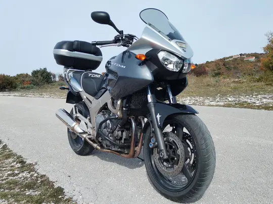 Yamaha XSR900