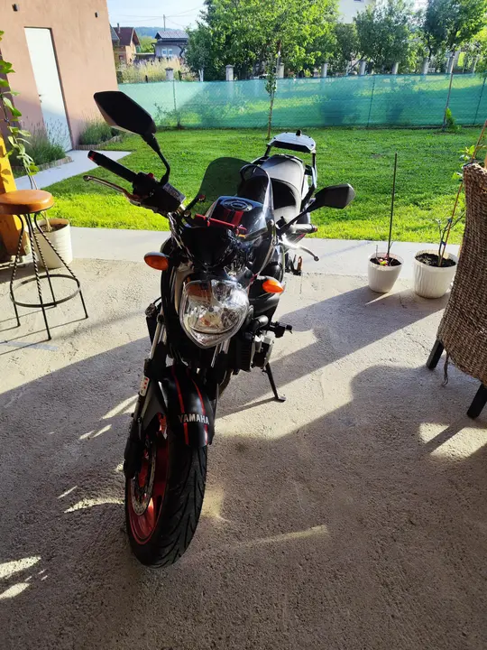 Yamaha FZ6