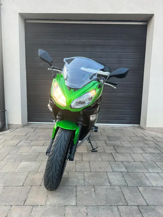 Kawasaki ER 6 F