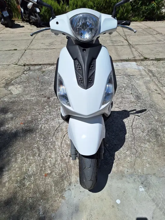 Piaggio FLY 50