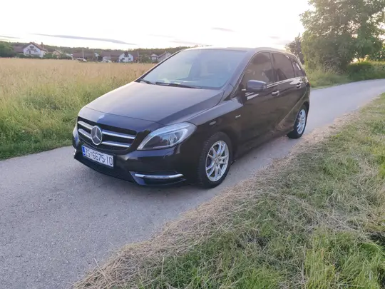 Mercedes-Benz B 150