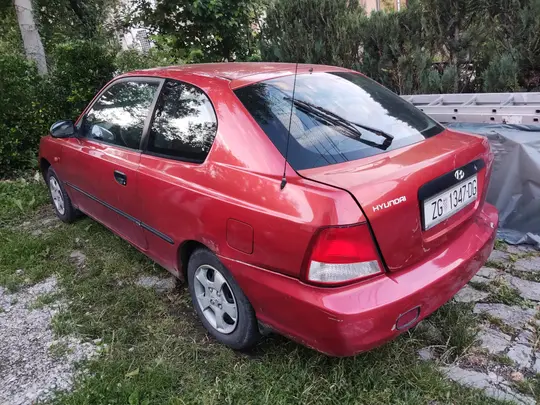 Hyundai Accent
