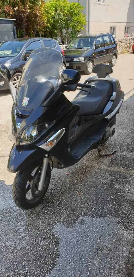 Piaggio Xevo 250