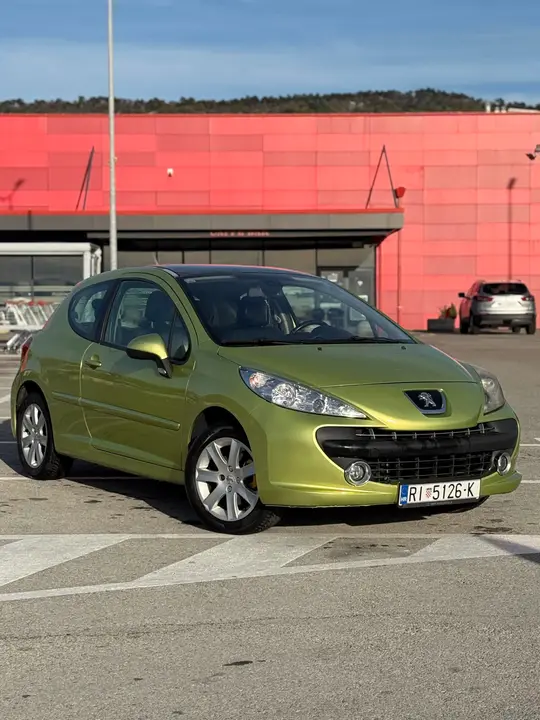 Peugeot 207