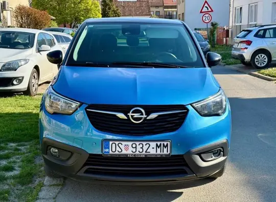 Opel Crossland (X)