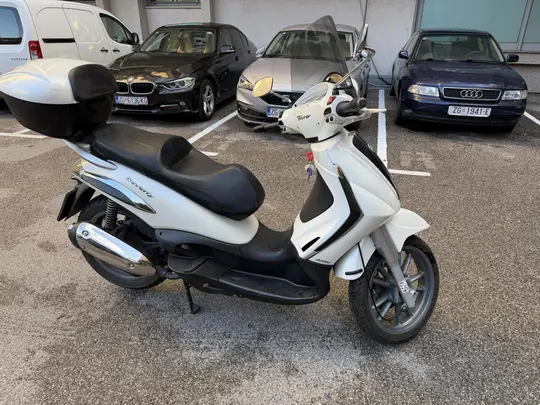 Piaggio Beverly