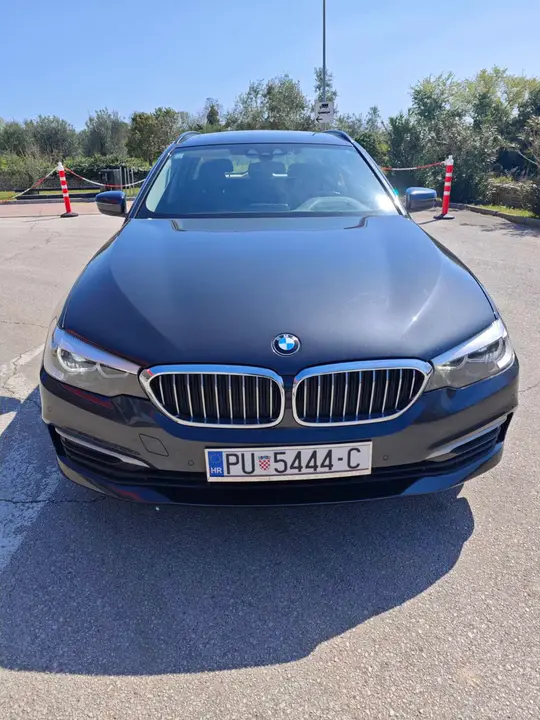 BMW 520
