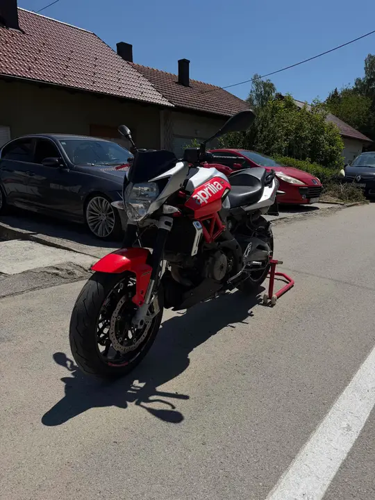 Aprilia Shiver