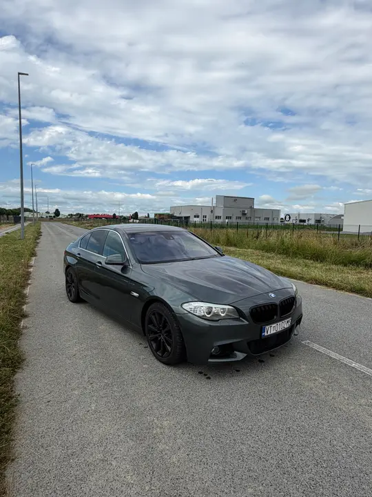 BMW 518