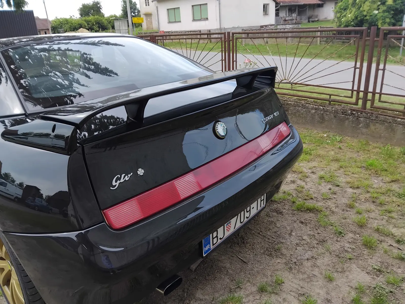 Alfa Romeo GTV