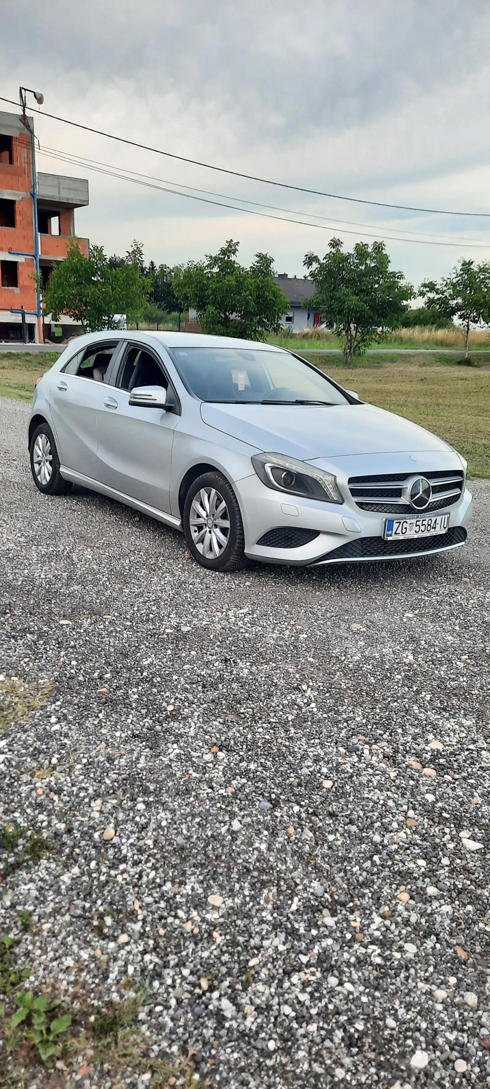 Mercedes-Benz A 180