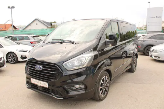 Ford Tourneo