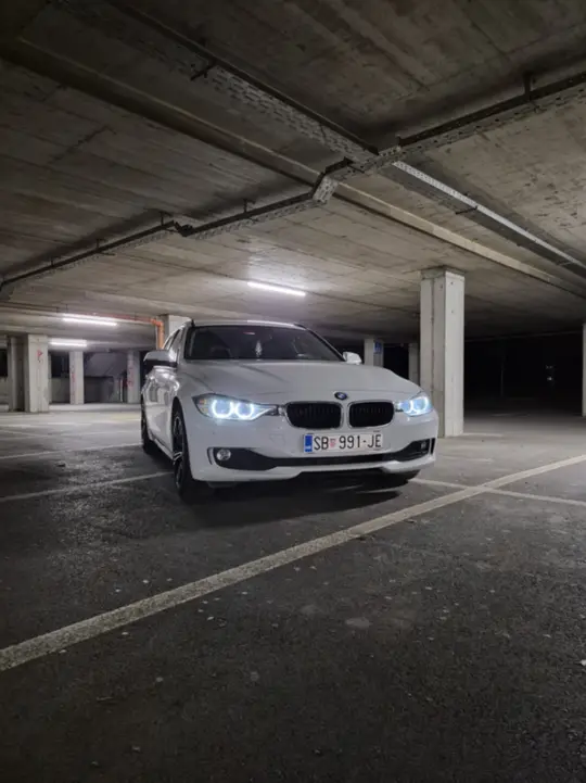 BMW 320