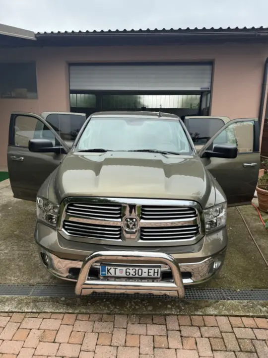 Dodge RAM