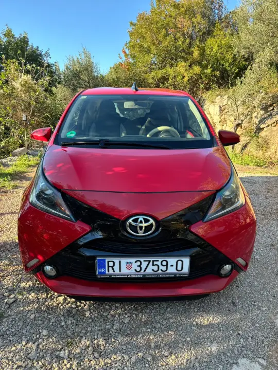 Toyota Aygo (X)